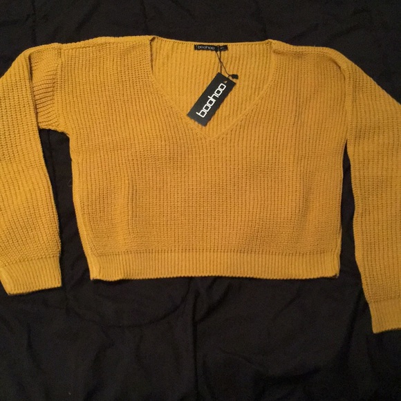 ❗️FIRM PRICE❗️Mustard Cropped Sweater w/ V-Neck - Picture 2 of 8
